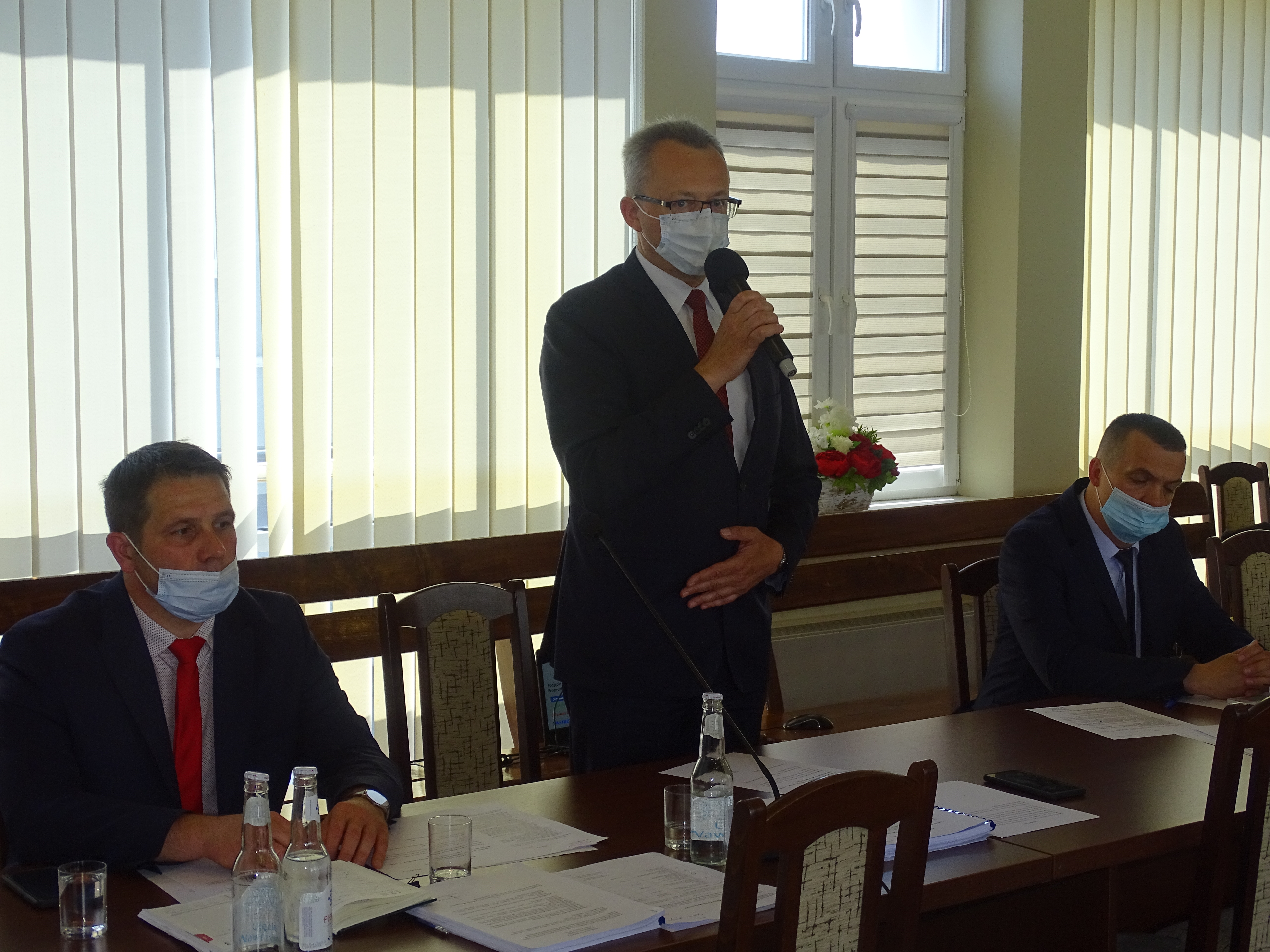 Burmistrz Zwolenia Arkadiusz Sulima tuż po głosowaniu podziękował Radnym za zaufanie i udzielone absolutorium.