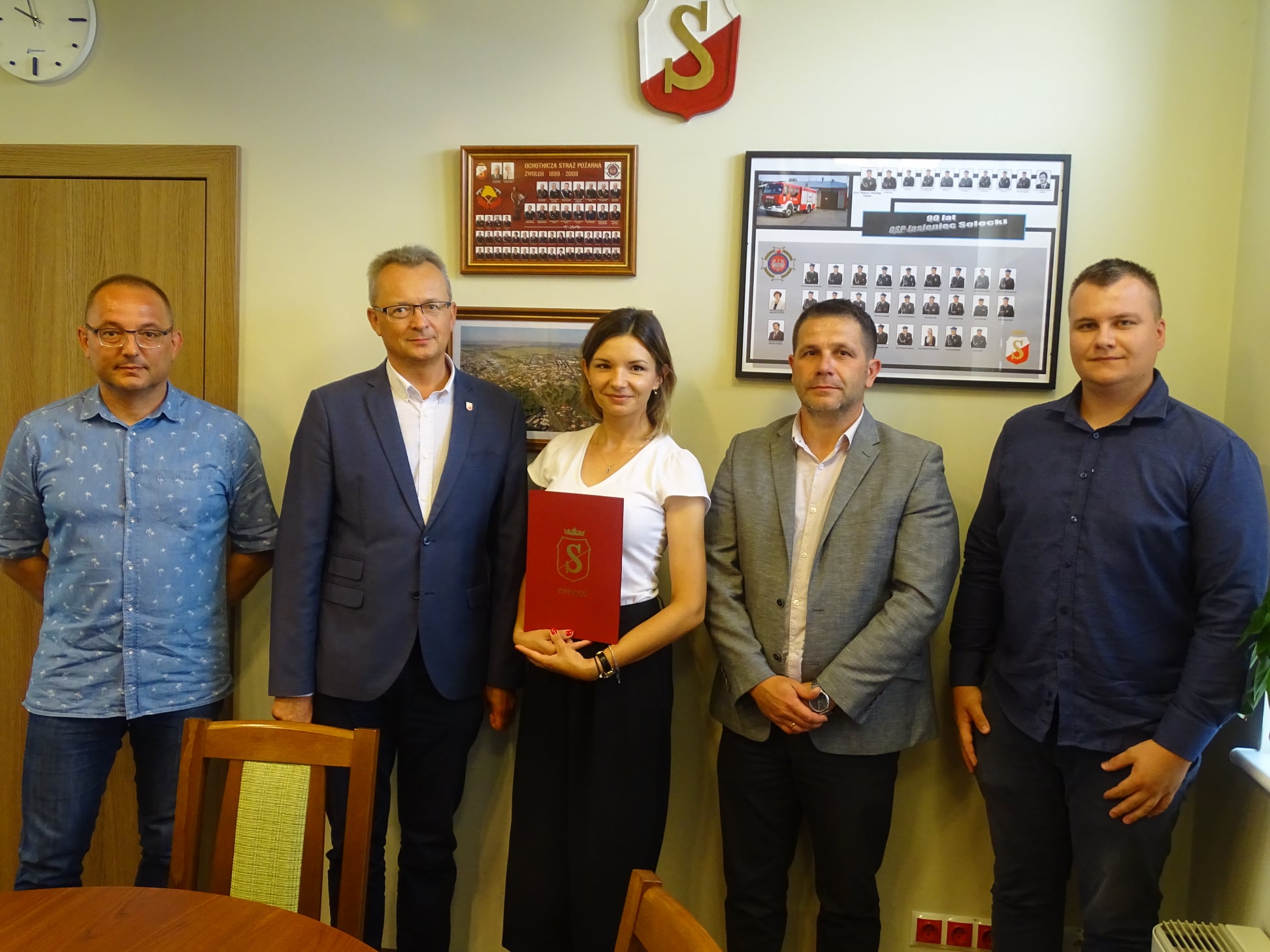 Wykonawcą inwestycji będzie warszawska firma Gardenia Sport, która swoje prace wyceniła na kwotę 1 689 807,64 zł.